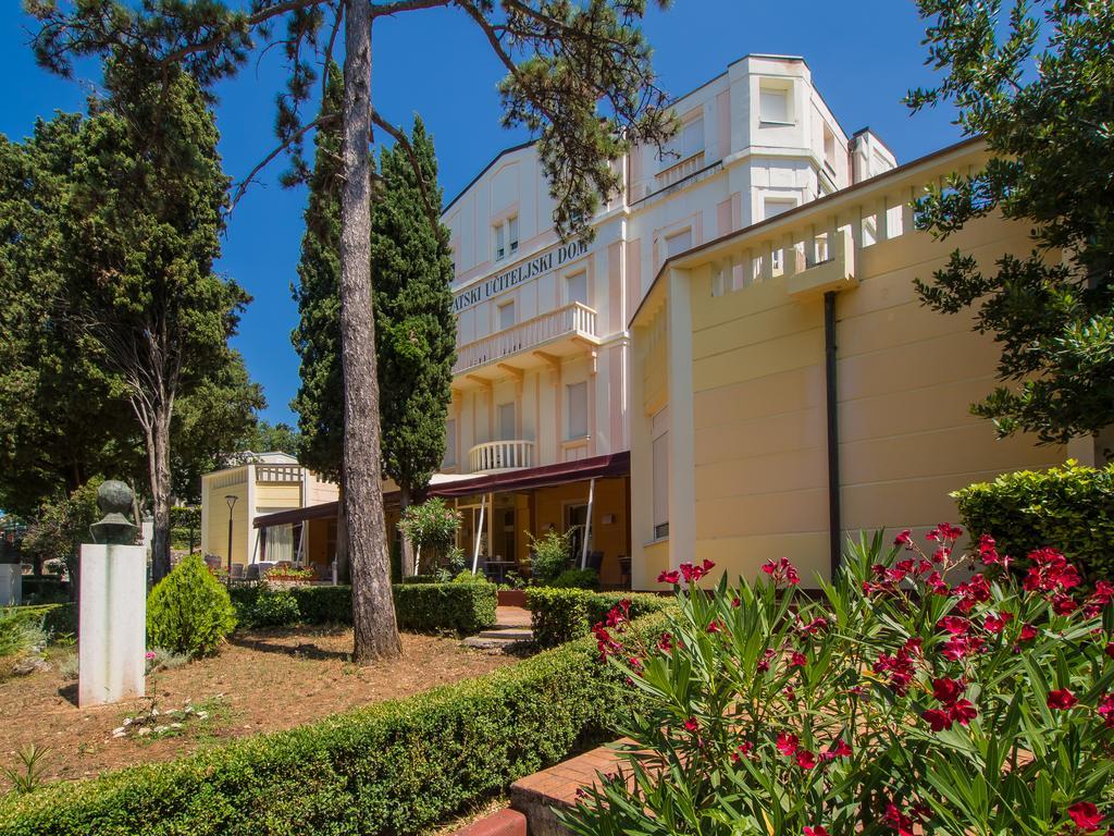 Hotel Vila Ružica - depandanse Crikvenica Exterior foto