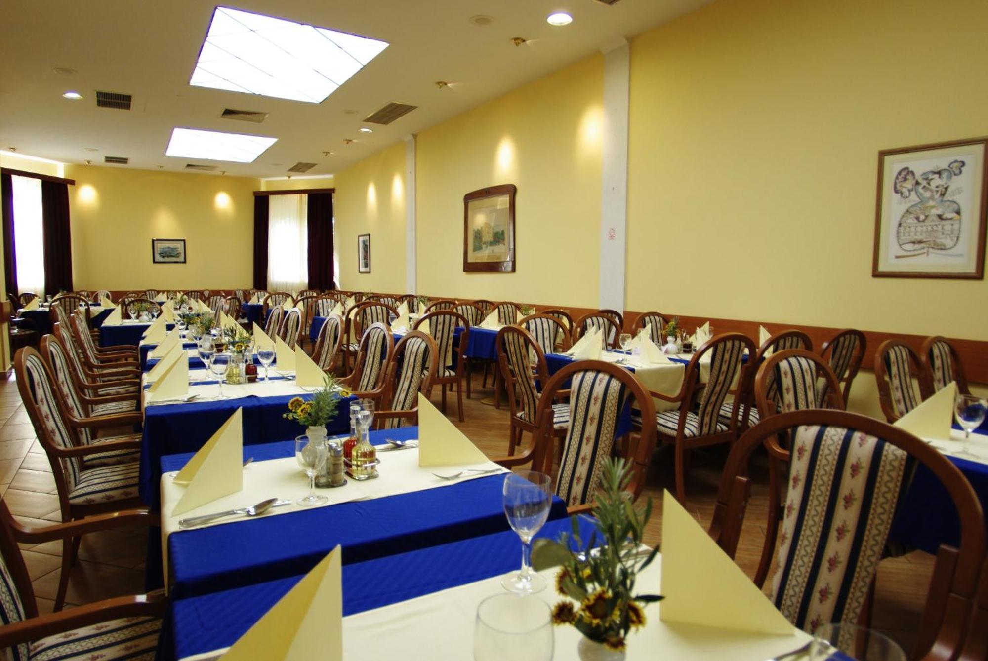 Hotel Vila Ružica - depandanse Crikvenica Exterior foto