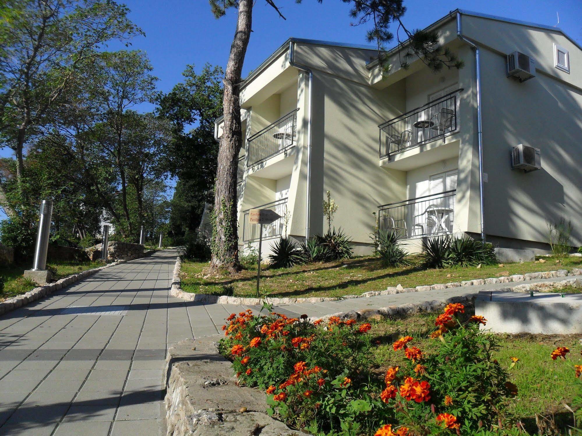 Hotel Vila Ružica - depandanse Crikvenica Exterior foto